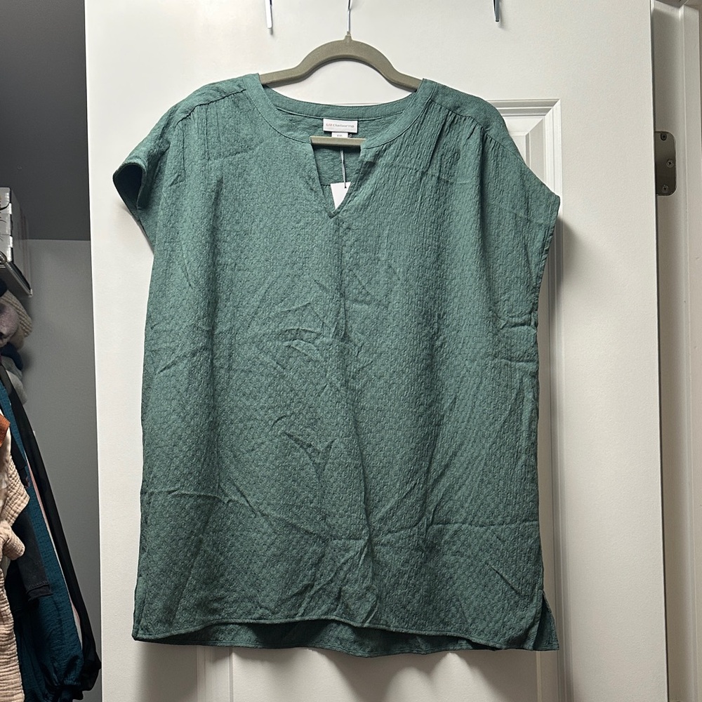 Liz Claiborne Green Blouse Relaxed Fit